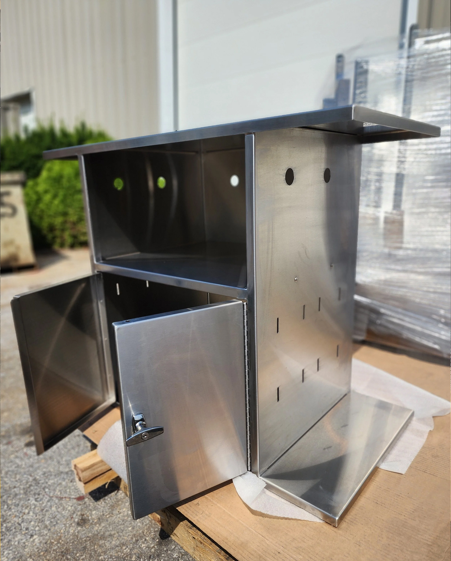 stainless steel Enclosure Welding Service